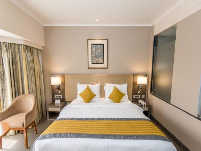 Grande Delmon Hotel Panaji Buitenkant foto