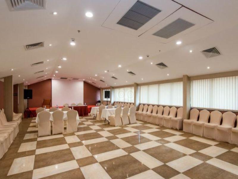 Grande Delmon Hotel Panaji Buitenkant foto