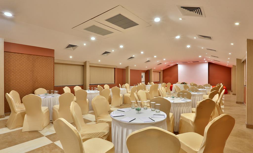 Grande Delmon Hotel Panaji Buitenkant foto