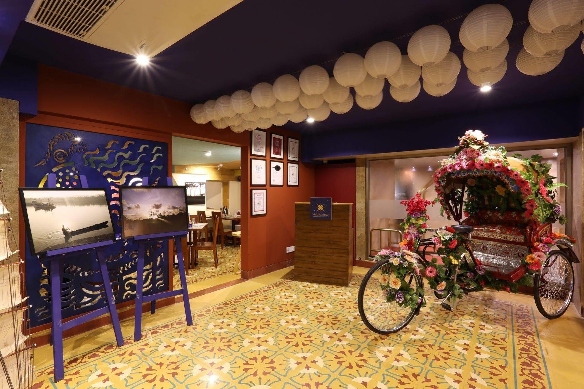 Grande Delmon Hotel Panaji Buitenkant foto